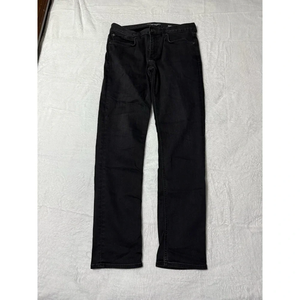 Banana Republic Traveler Jeans Mens 32x31 Black‎ Slim Tapered Stretch